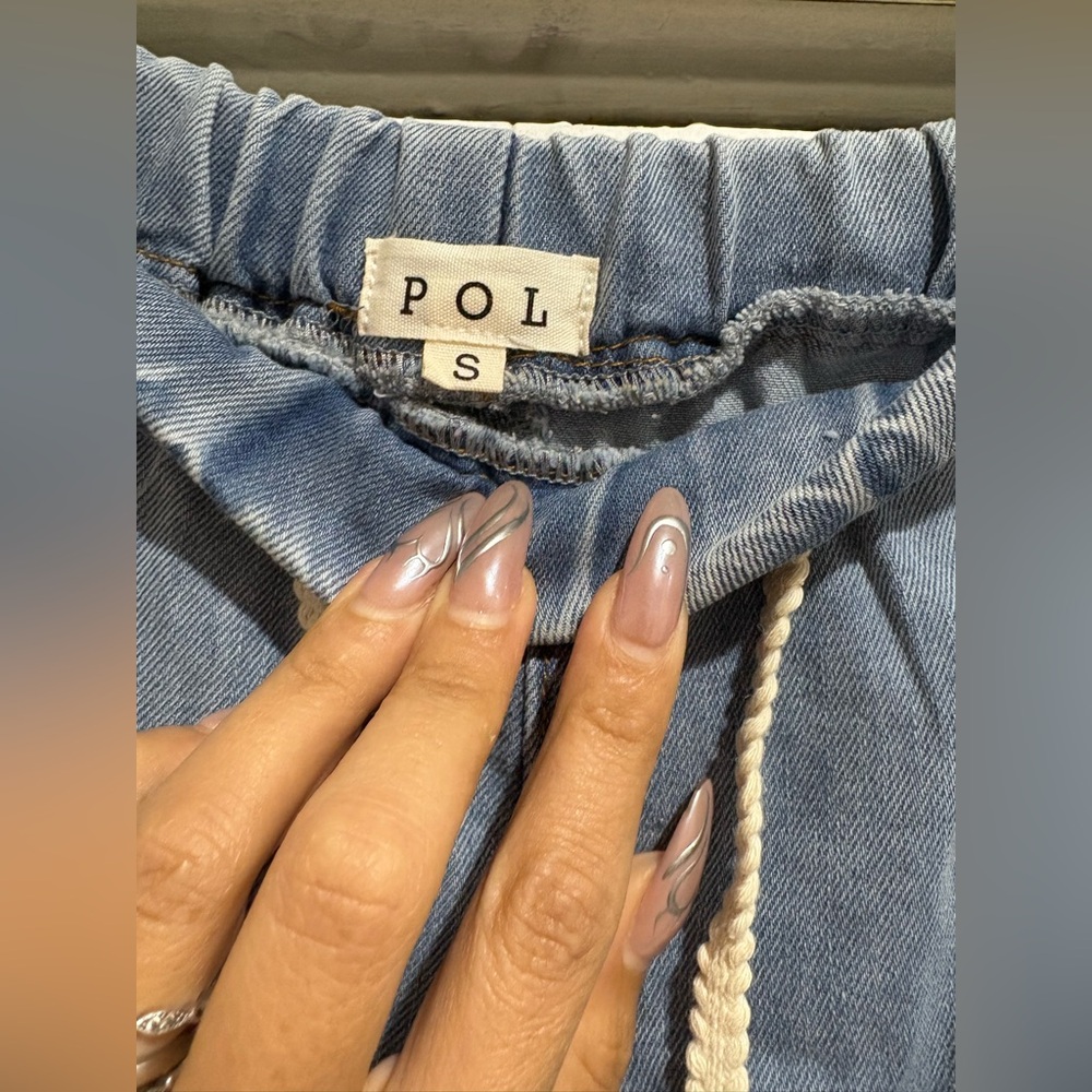 POL BRAND NEW LIGHT DENIM DISTRESSED PATCHWORK JOGGER - Picture 6 of 11